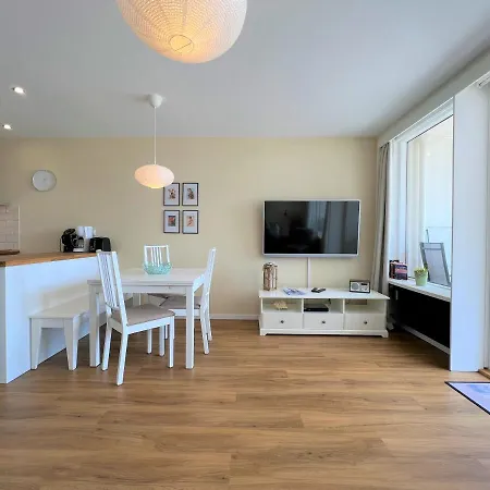 App 369 - Strandlage *