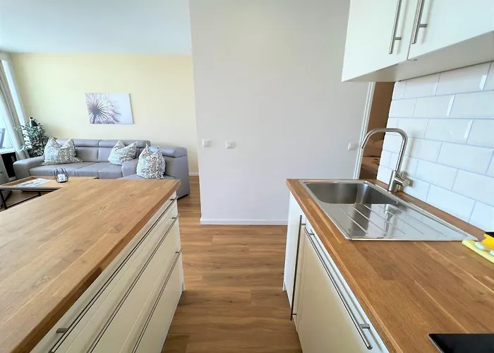 App 369 - Strandlage Apartment